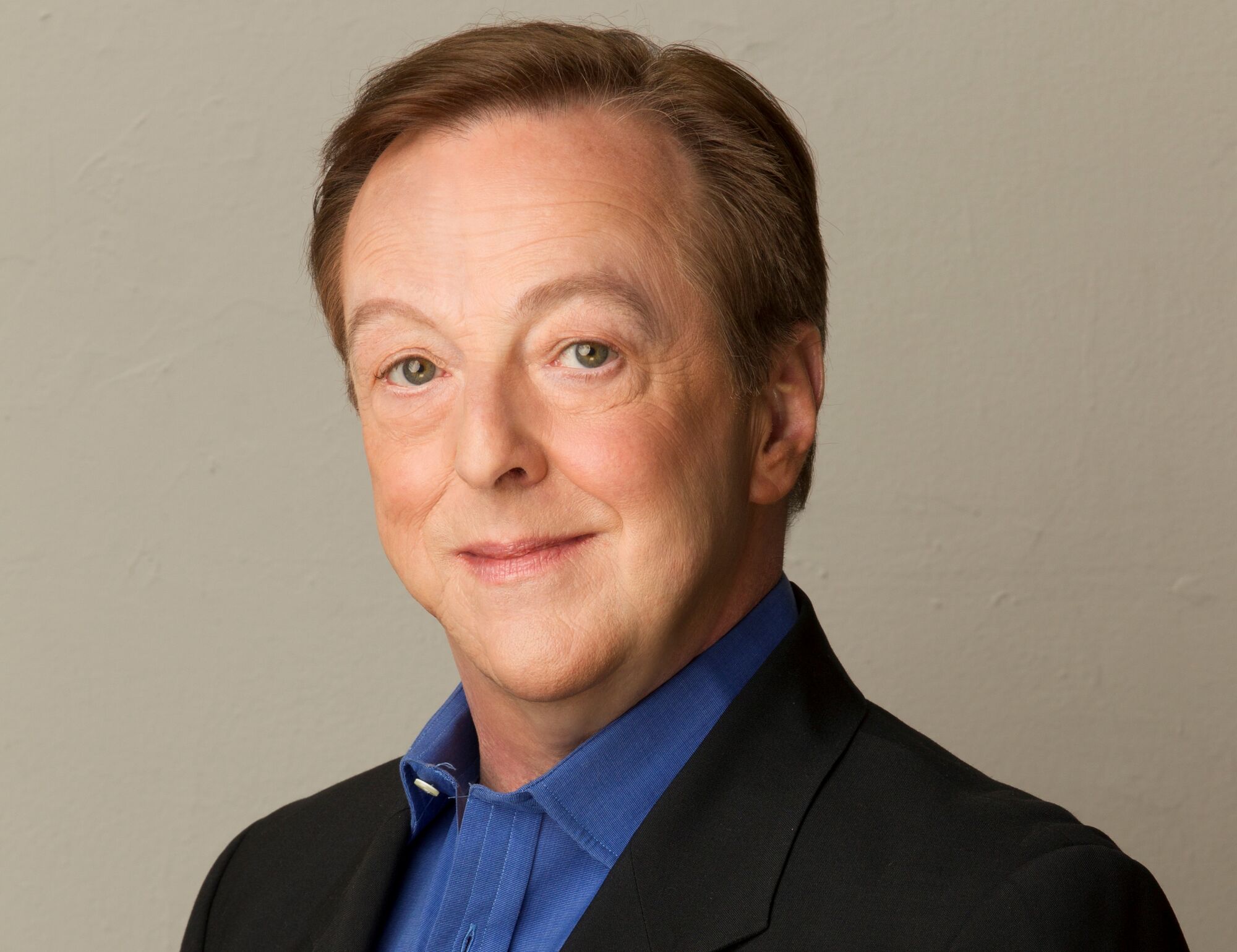 Edward Hibbert'S Face: More Than Just A Pretty Picture - bxm69kf
