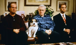 Stills-02x02-The-Unkindest-Cut-Of-All-03-Frasier-Eddie-Martin-Niles