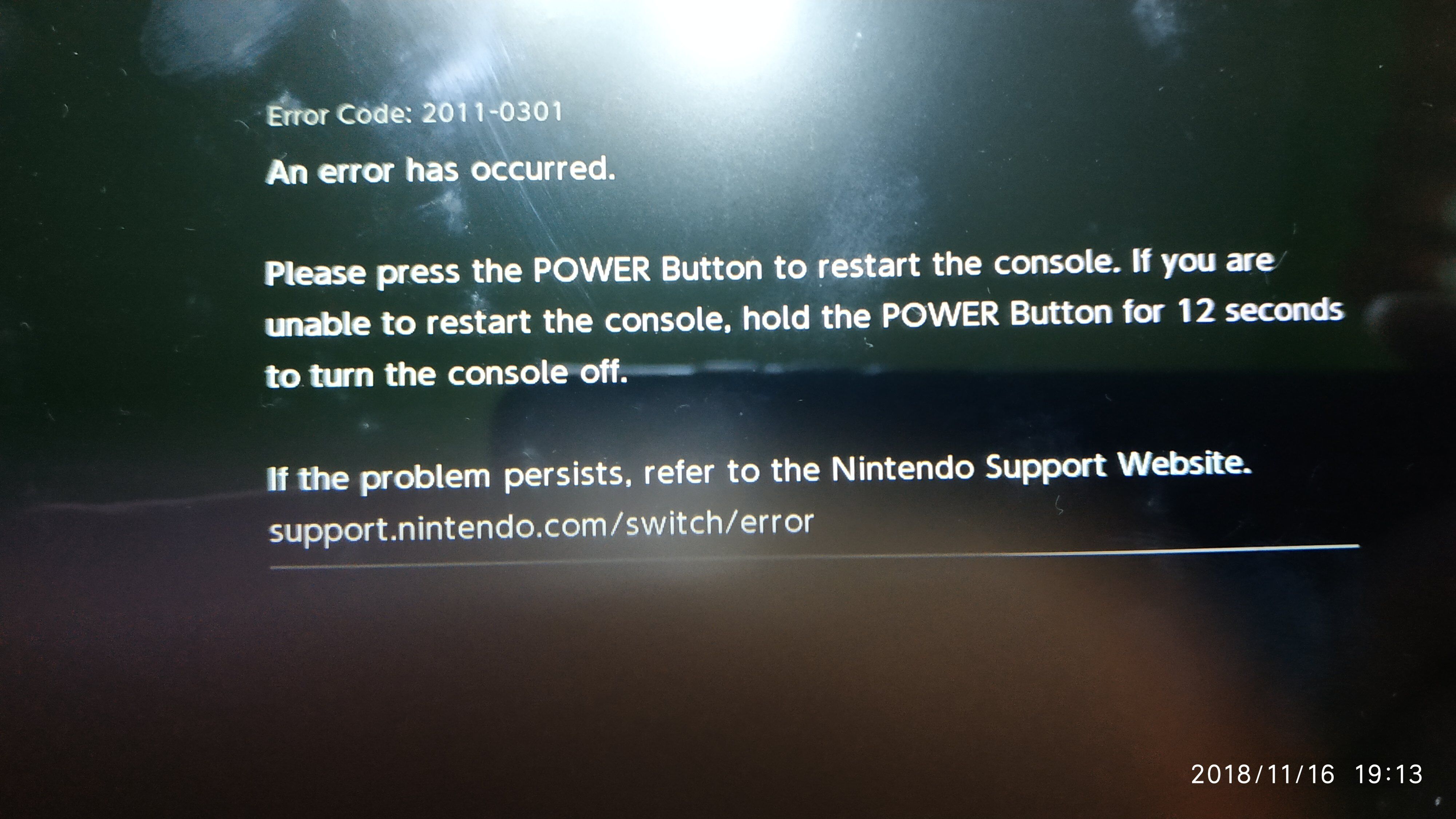 Nintendo switch error. Switch restart.