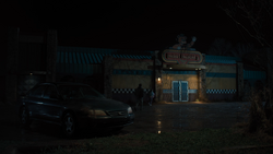 FNaFMovie-3rdShift-MikeSchmidt-Abby-InFrontOfFreddys