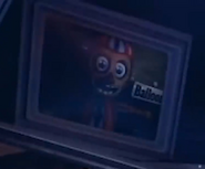 Balloon Boy visto en el tráiler de FNaF VR.