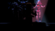 Funtime Foxy en el tráiler.