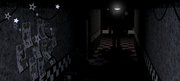 FNaF - West Hall (Bonnie aproximandose)