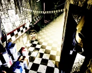Springtrap en la Cam 08 con la luz encendida.