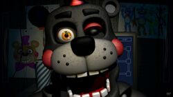 Five Nights in a Dead Mall Arcade. — Molten Freddy and/or Lefty?