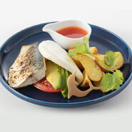 MEGARAGE Special Collaboration Cafe - Haruka's grilled pao mackerel burger