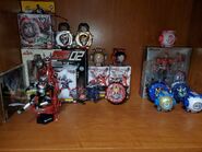 Ryuki Survive Ghost Eyecon, Raia Ghost Eyecon, Knight Survive Ghost Eyecon and Knight Ghost Eyecon