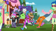 Rarity is running.jpeg