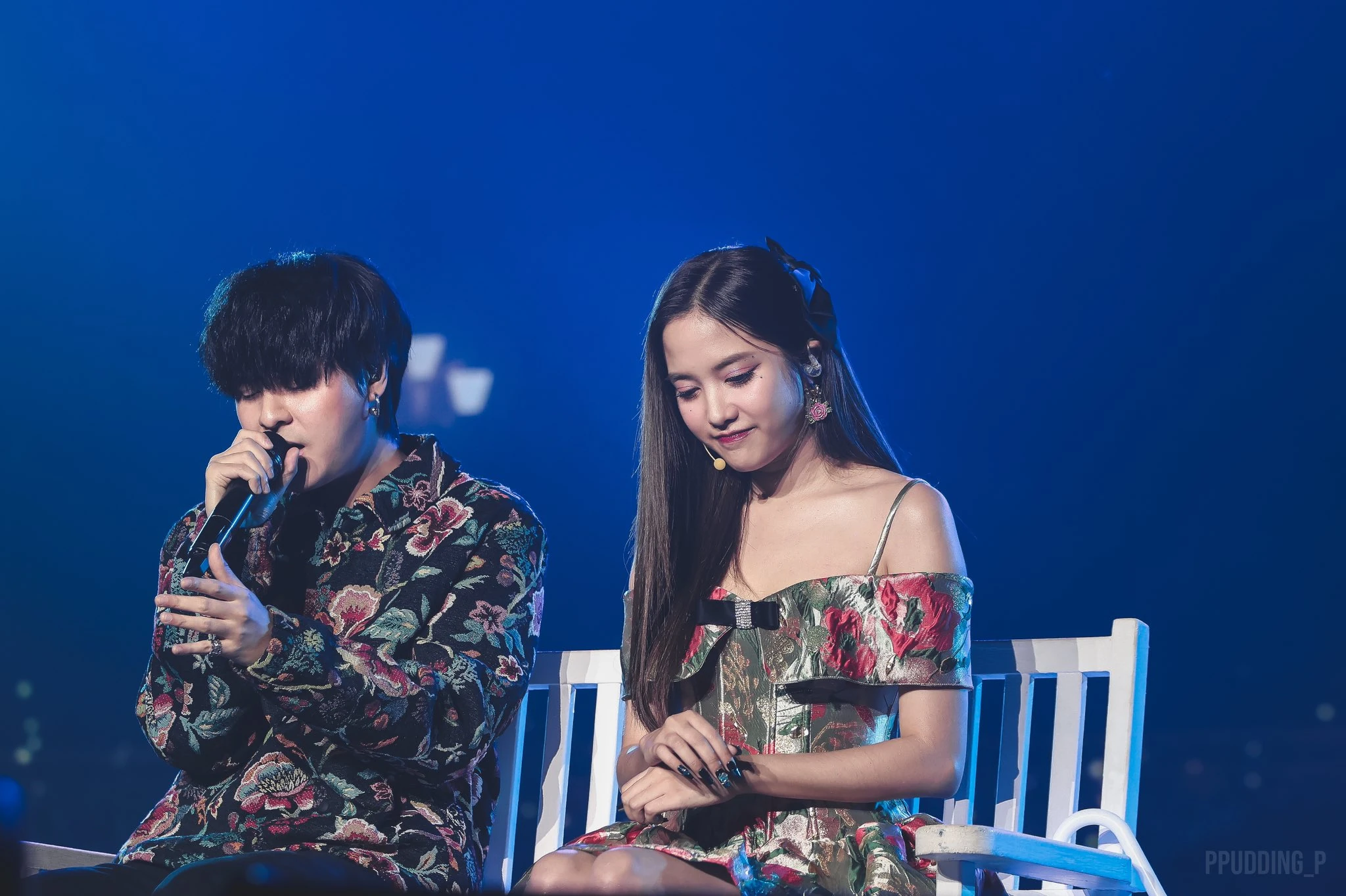 Wonder Tulip Garden: Sarocha Solo Stage Birthday Fan Meeting