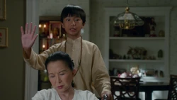 "Feeling a lotta red auras in here