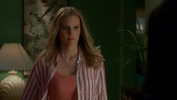 Honey is confronted by Jessica
