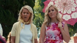 Carol-Joan tries to get Jessica to move