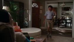 "Grandma Jenny Huang, get off the phone!"