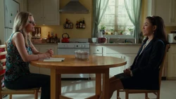 Jessica is interviewed by Honey