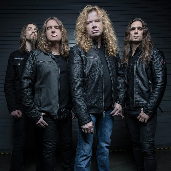 Megadeth band top