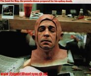 Roy's head getting ready for death scene.