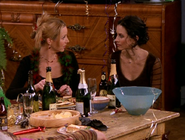 Monica and Phoebe (5x11)