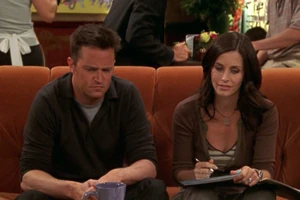 Chandler and Monica (10x02)
