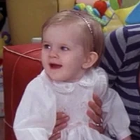 Emma Geller Greene Friends Central Fandom Ross and emily's parents are fighting over payment for the wedding.the one with ross's wedding.like and subscribe!© warner bros. emma geller greene friends central