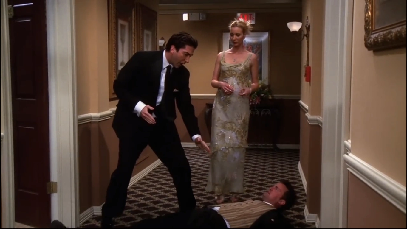 Chandler And Monica Wedding