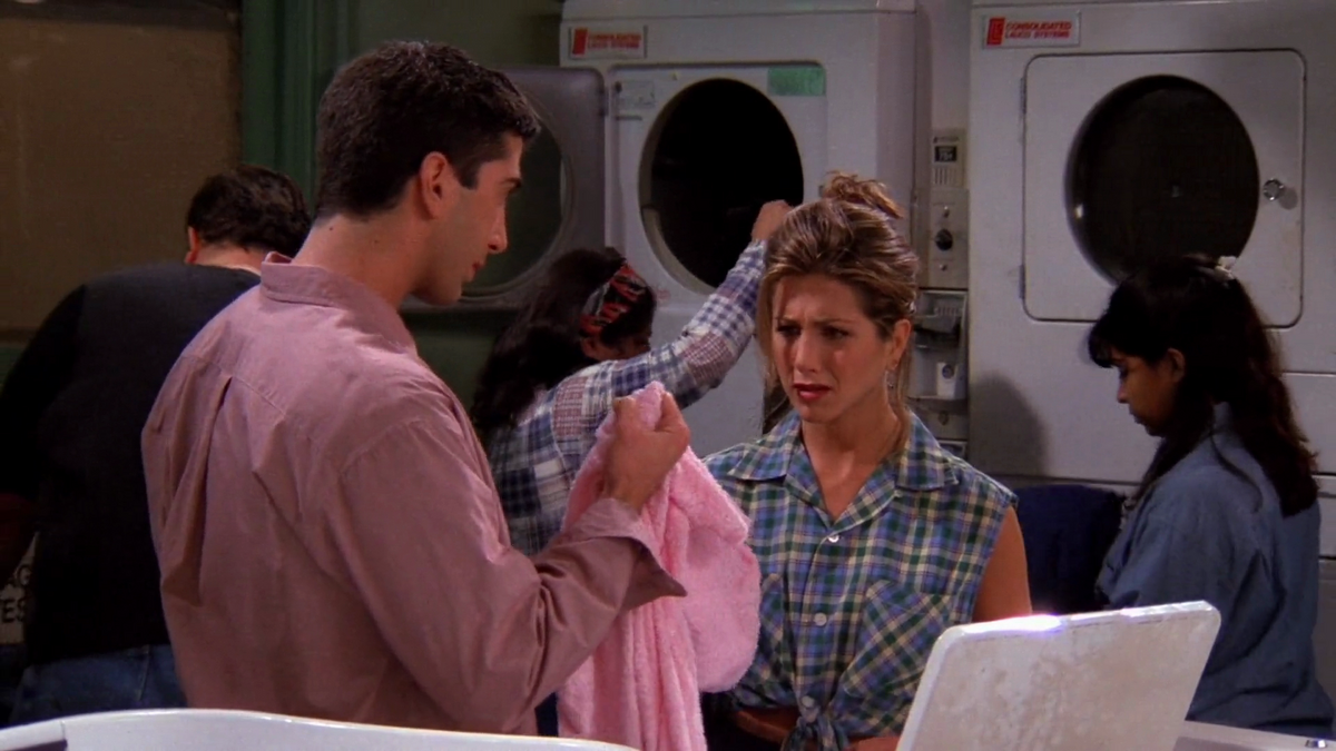 8 of Ross' Red Flags That Should've Sent Rachel Running on 'Friends