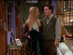 Phoebe Flirts With Chandler.png (1.24 MB) Phoebe Flirts With Chandler