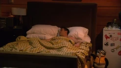 In Los Angeles, Joey's bedroom