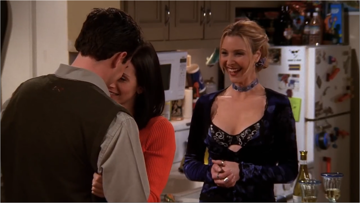 Friends - Phoebe sees Chandler/Monica doing it. on Make a GIF