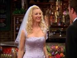 Phoebe se marie.jpg