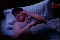 4x20 Joey Joey Joey.jpg