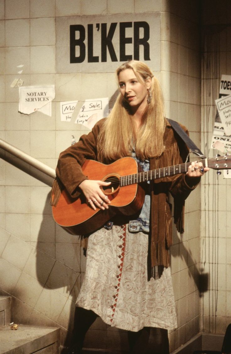 Happy Birthday Phoebe Buffay!