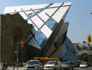 780px-RoyalOntarioMuseum