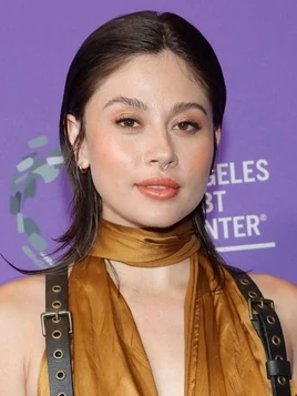 Chloe Van Landschoot | From Wiki | Fandom