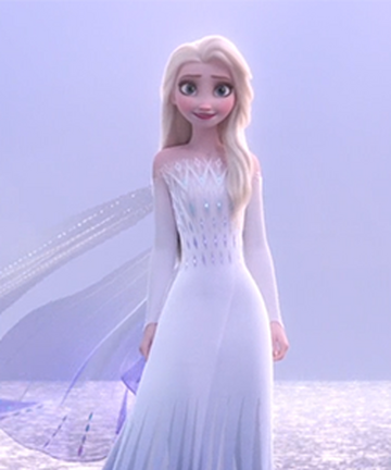 Princess Elsa Vs Barbie Fashion Contest 