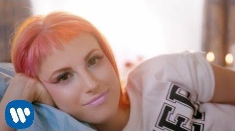 Paramore- Still Into You -OFFICIAL VIDEO-