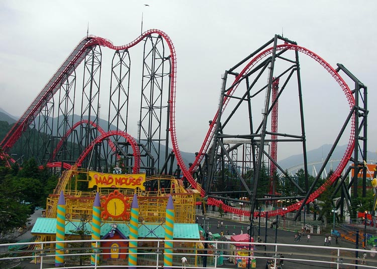 Eejanaika | Fuji-Q Highland (Home of Grossery Gang World
