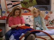 Full House 214 Little Shop of Sweaters 0001.jpg (32 KB) From "Little Shop of Sweaters" (1989)