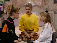 Kimmy and Stephanie are on each other's nerves while D.J tries to help them make-up in "The Devil Made Me Do It" (1992)