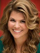 Loriloughlin1