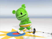 An alternative edit of the 2-minute version, with a loopscene of Gummibär bumping into his microphone.