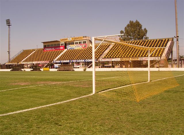Estadio Fragata Presidente Sarmiento