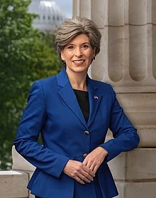 220px-Joni Ernst official portrait