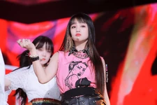 "Luv U" Inkigayo (April 28, 2020)