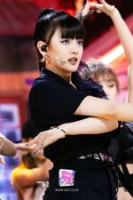 "Uh-Oh" Inkigayo (July 7 2019)