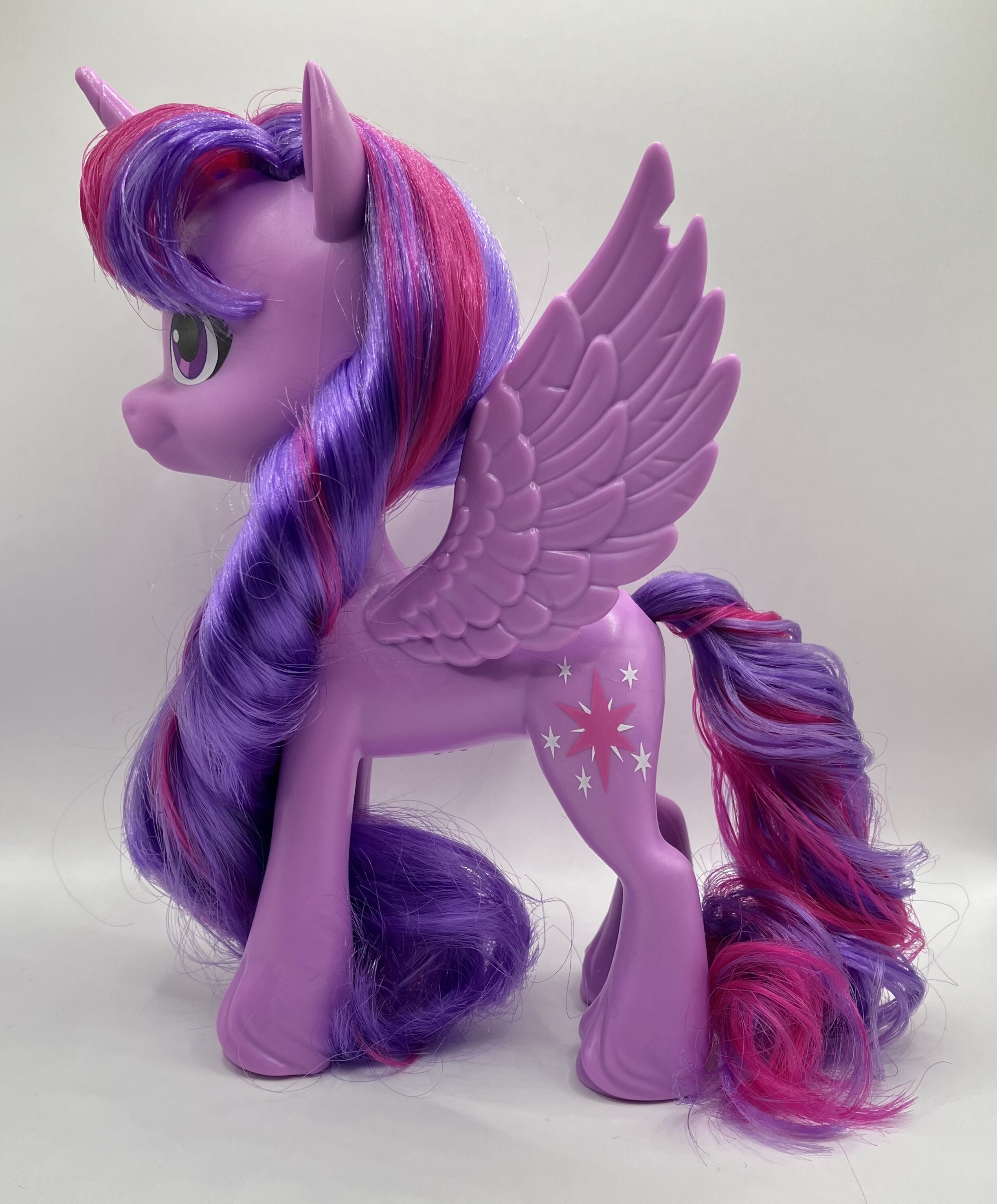 My Little Pony Rainbow Celebration Twilight Sparkle G5 Pony