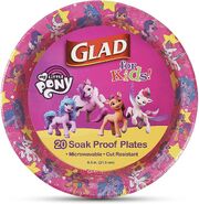 Plates by Glad