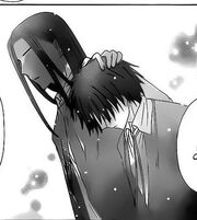 Tsubasa feels bad because he wasn't able to protect Natsume and is comforted by Tono.