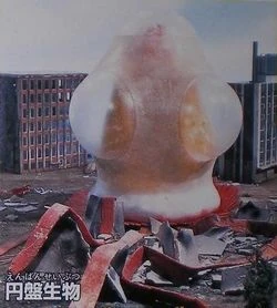 ロッテ ウルトラマン　アイス ロッテ ウルトラマン アイス の通販 by 123abc shop｜ラクマ