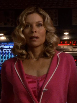 Ellen Tigh S01