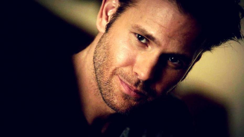 Alaric Saltzman, Wiki